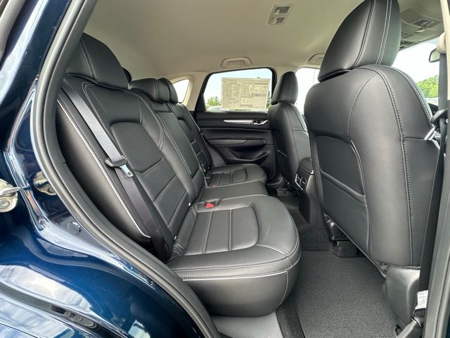 2025 Mazda CX-5 2.5 S Preferred photo 30