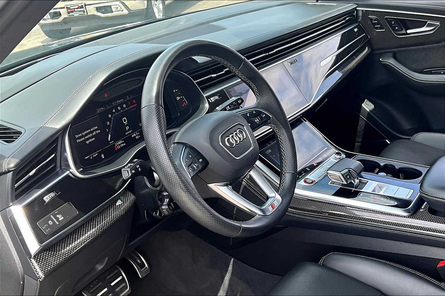 2023 Audi SQ7 Prestige photo 14