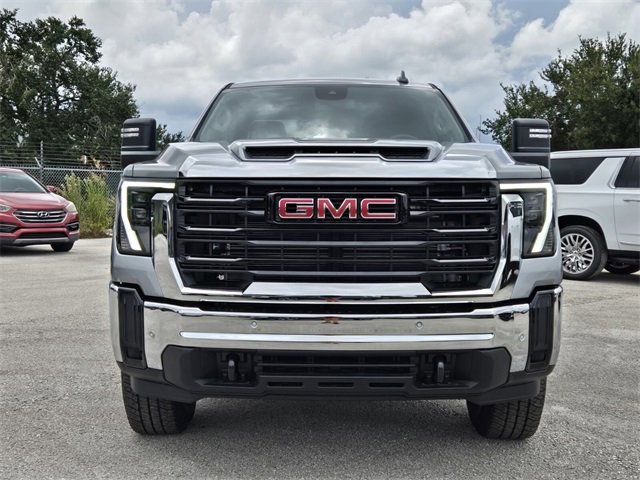 2025 Gmc Sierra Pro photo 2