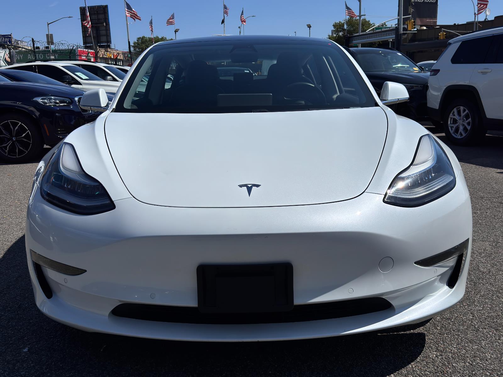 2018 Tesla Model 3 Long Range photo 2
