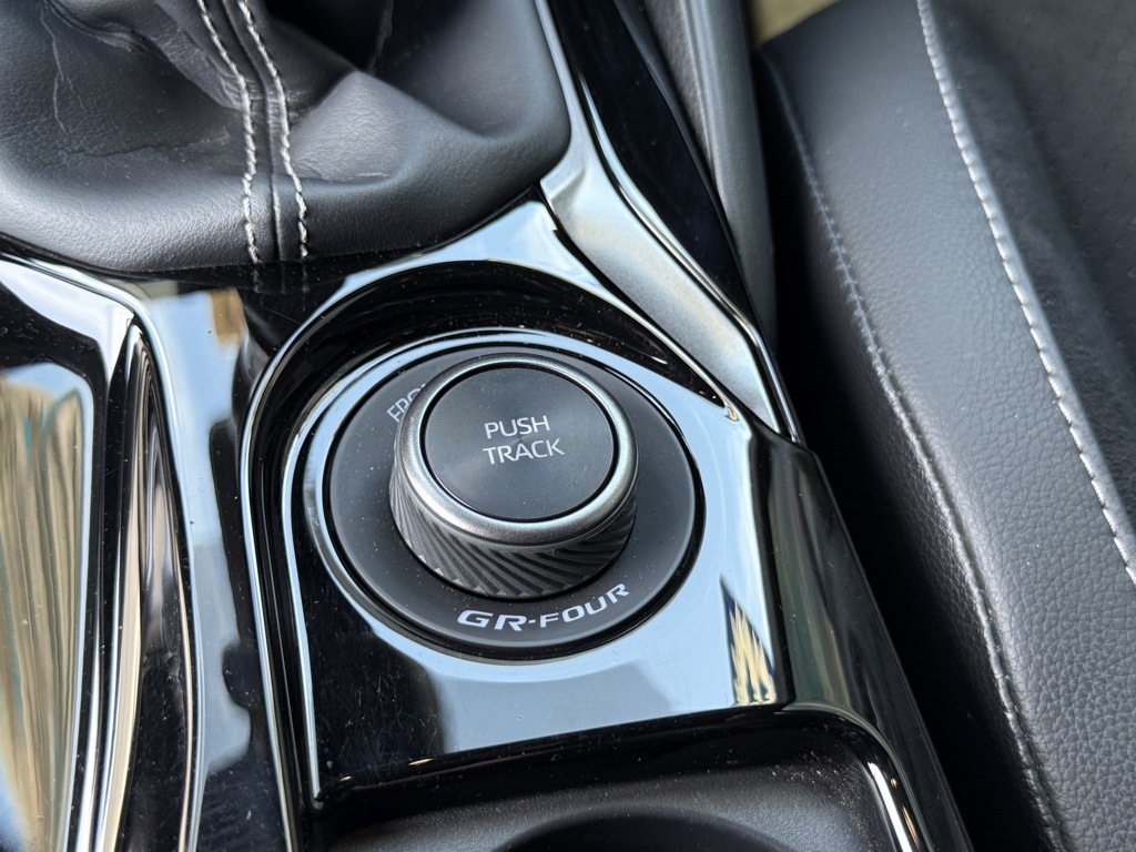 2024 Toyota Corolla GR Premium photo 19