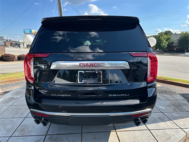 2022 Gmc Yukon Denali photo 3