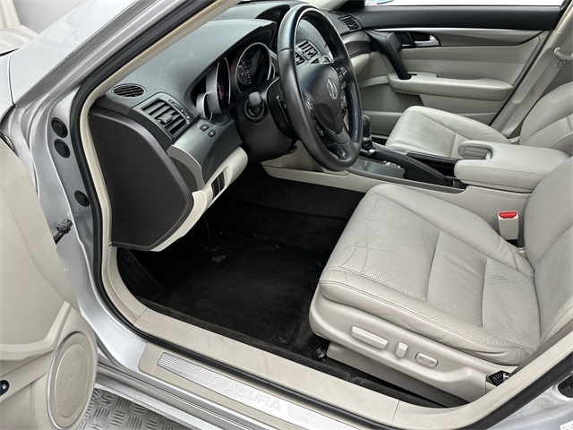 2014 Acura TL Technology photo 2