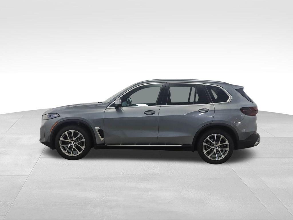 Used 2025 BMW X5 40i with VIN 5UX23EU07S9Z25508 for sale in Minneapolis, Minnesota