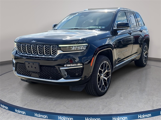 2022 Jeep Grand Cherokee Summit Reserve's photo