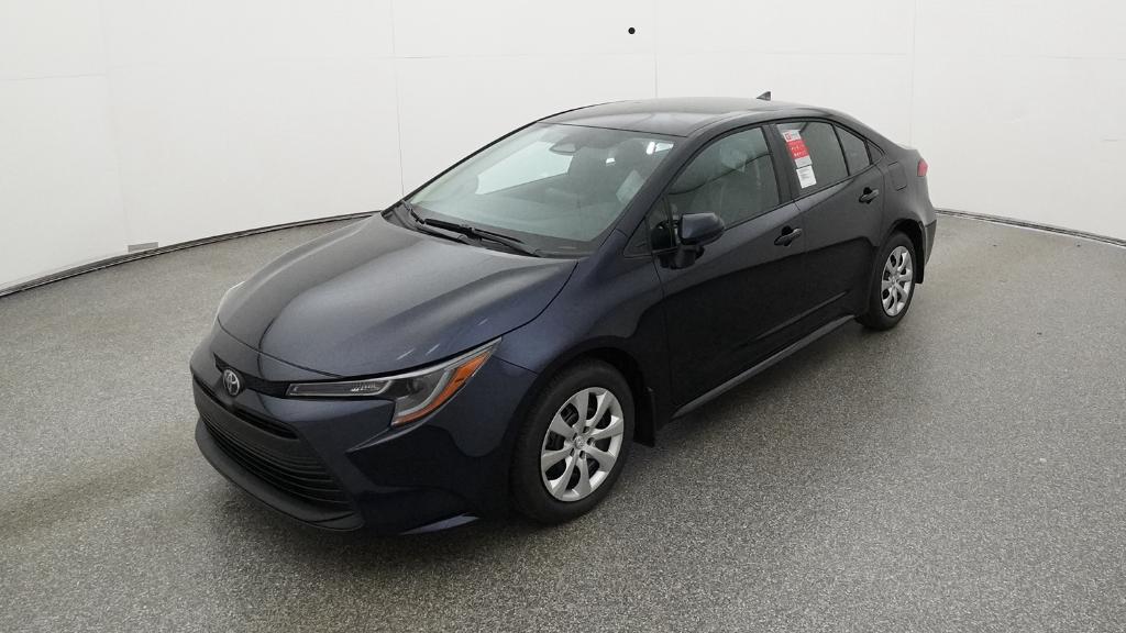 2026 Toyota Corolla LE's photo