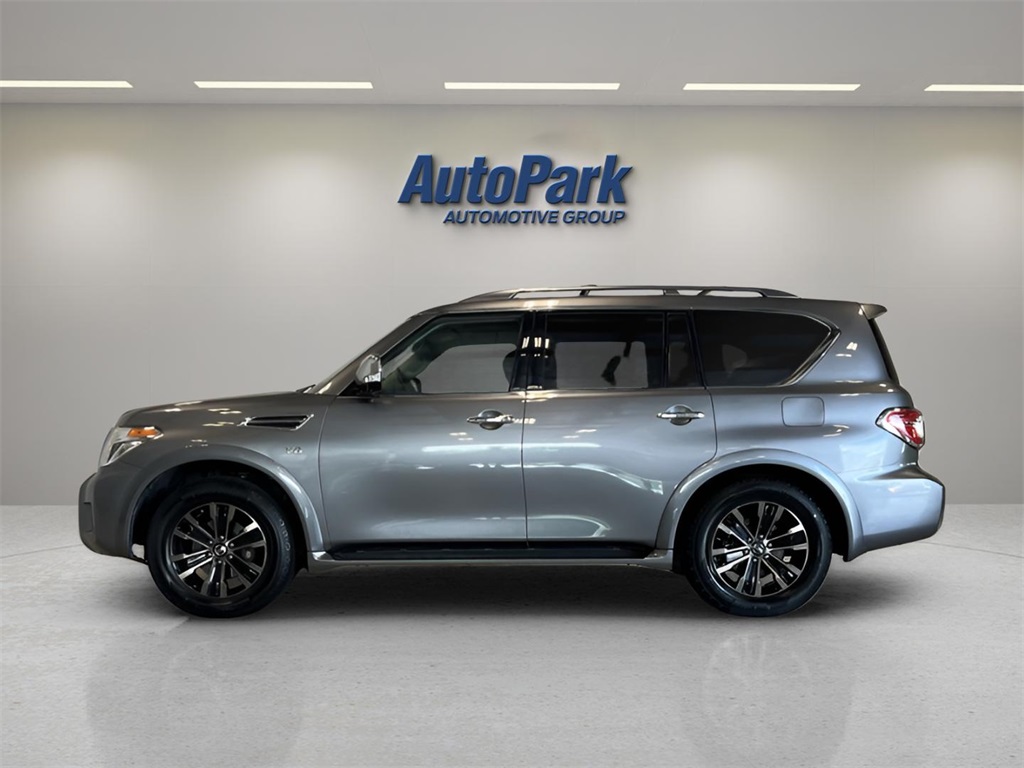 2017 Nissan Armada Platinum photo 4
