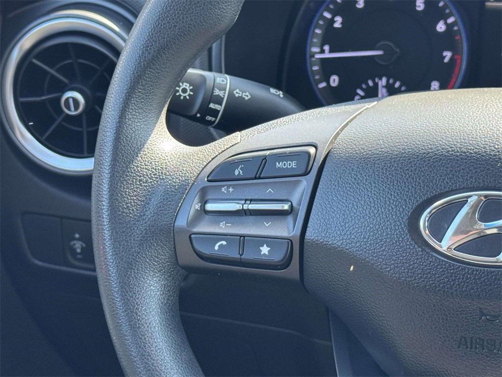 2023 Hyundai Kona SEL photo 23