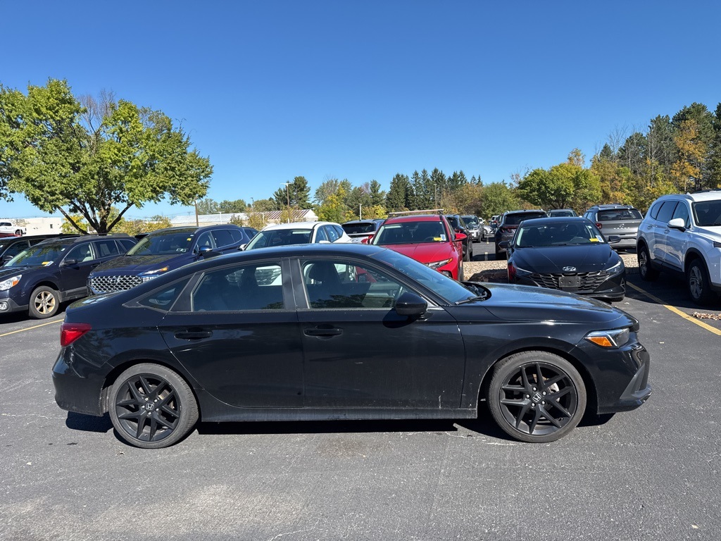 2023 Honda Civic Sport photo 2