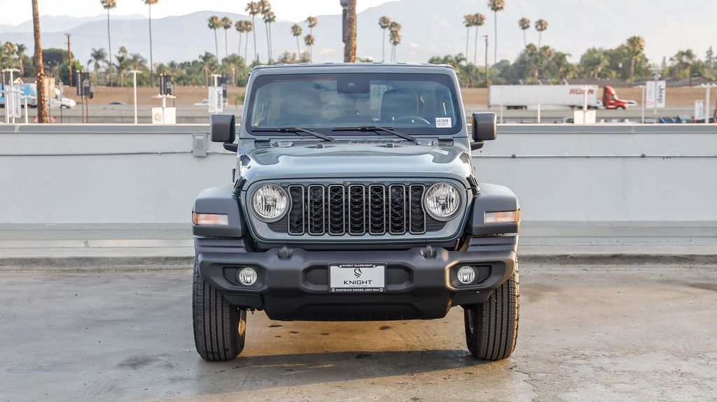 2025 Jeep Wrangler Sport S photo 3