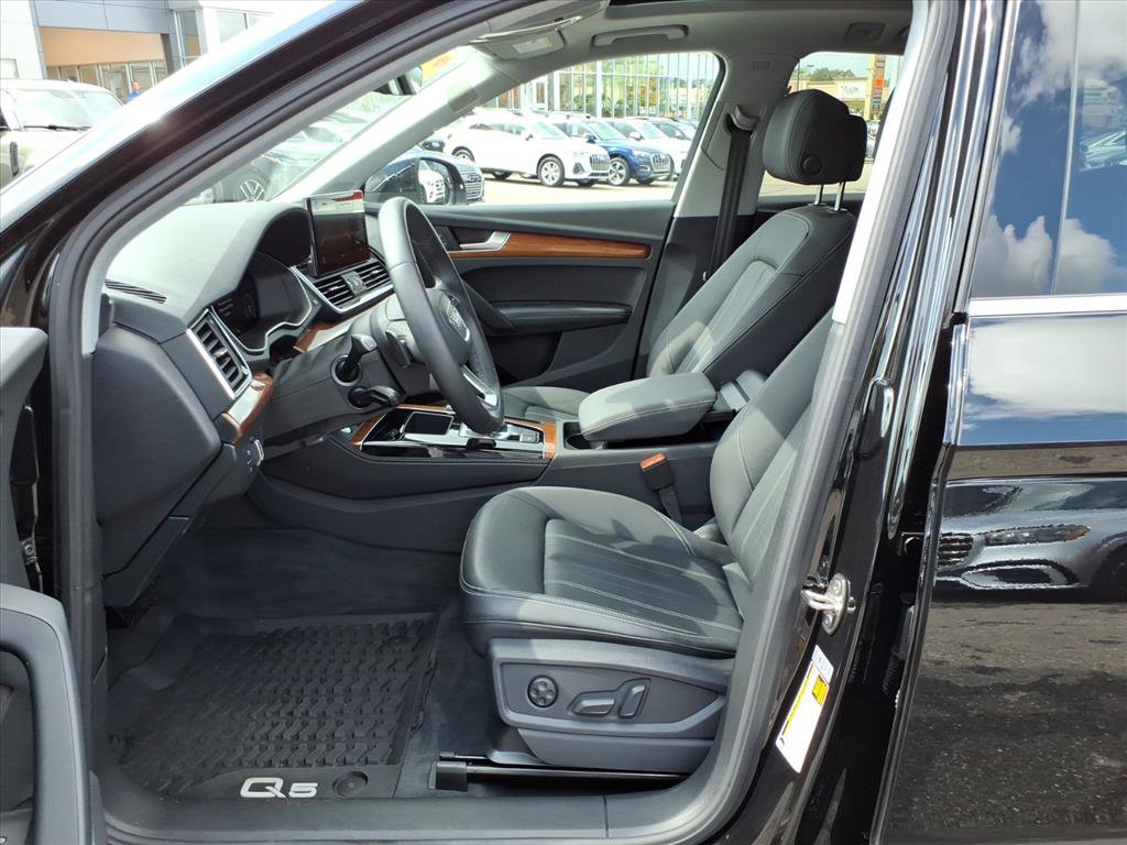 2023 Audi Q5 S line Premium Plus photo 9