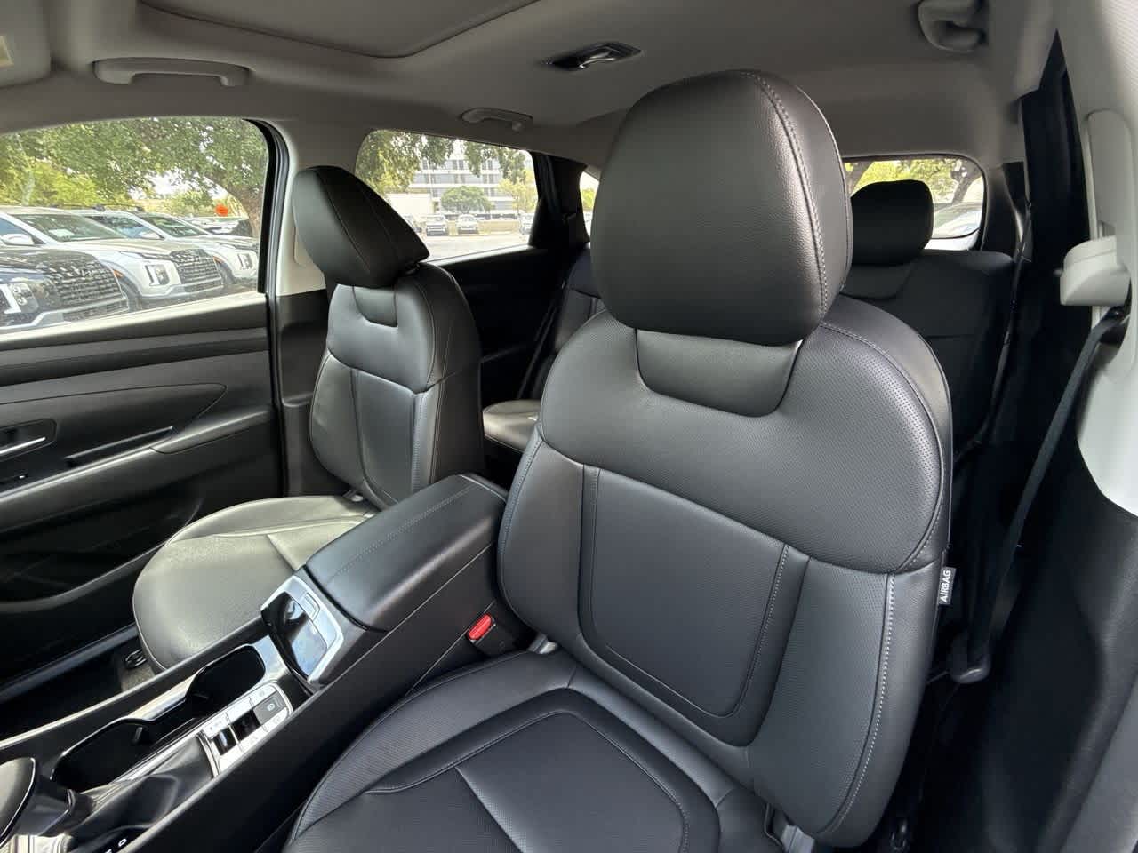 2025 Hyundai Tucson SEL Convenience photo 13