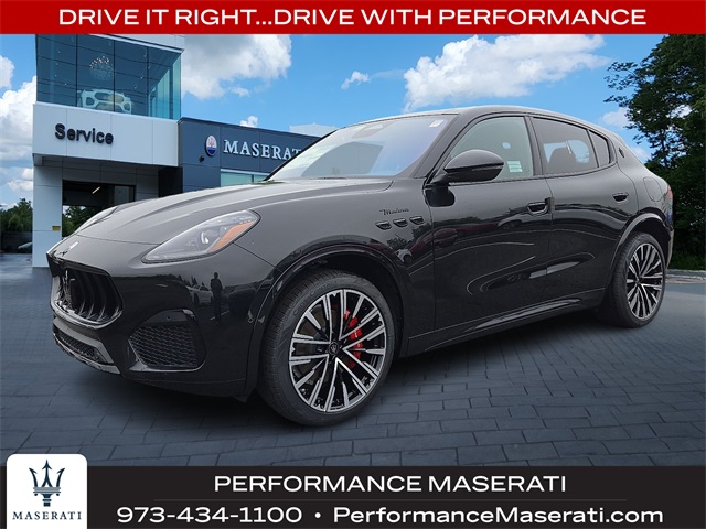 2025 Maserati Grecale MODENA's photo