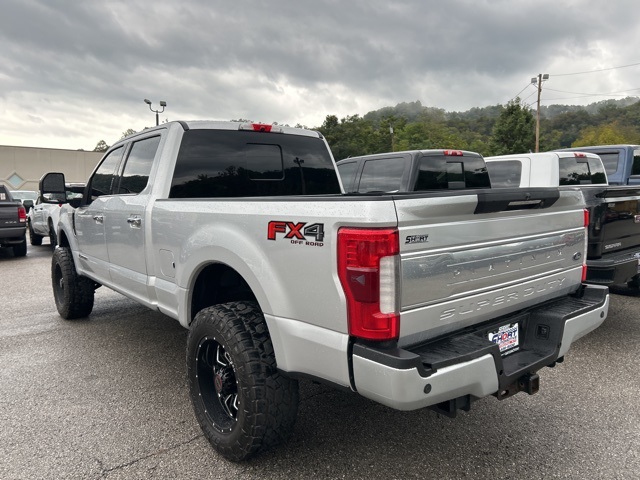 2017 Ford F-250 photo 2
