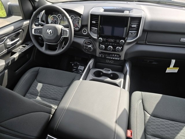 2025 Ram 1500 Big Horn photo 26
