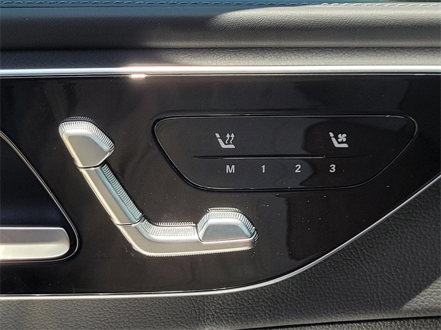 2025 Mercedes Benz C 300 photo 24