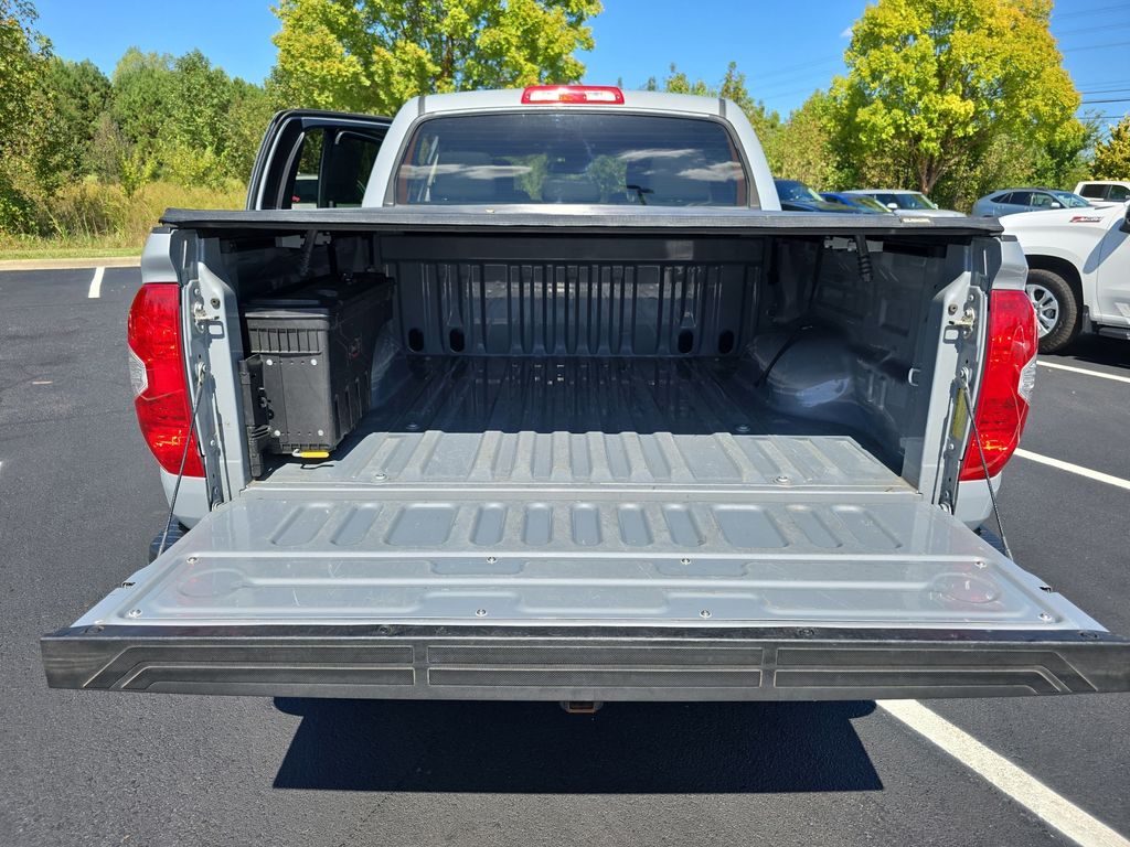 2019 Toyota Tundra SR5 Grade photo 11