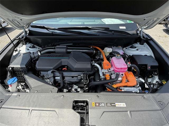 2025 Hyundai Tucson Hybrid Limited photo 12