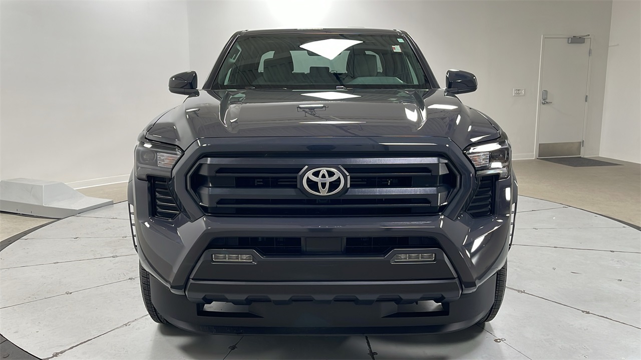 2025 Toyota Tacoma SR5 photo 2