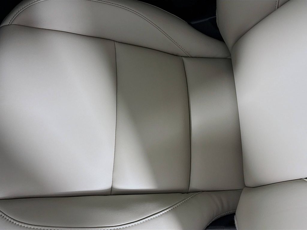 2025 Mazda CX-30 2.5 S Preferred photo 17