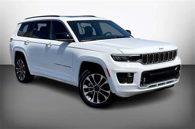 2025 Jeep Grand Cherokee L Overland's photo