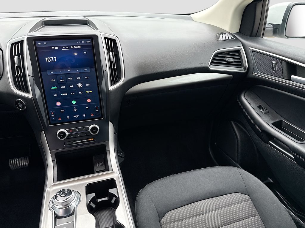 2023 Ford Edge SEL photo 22
