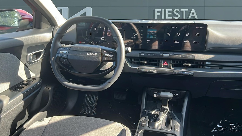2025 Kia K4 EX photo 14
