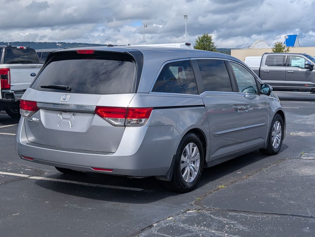 2016 Honda Odyssey EX-L photo 4