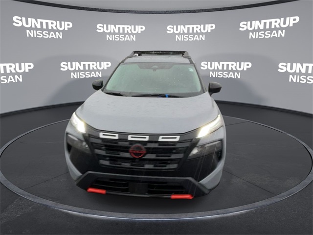 2025 Nissan Rogue SV photo 3