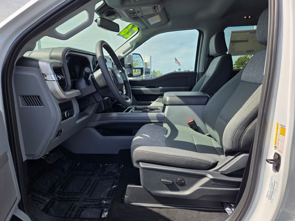 2026 Ford F-350 photo 20