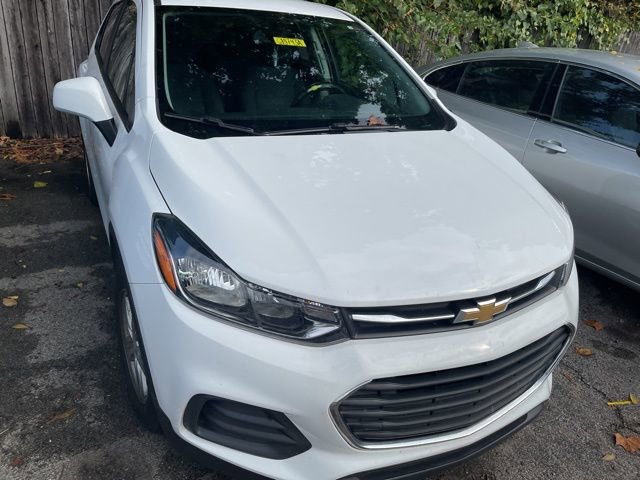 2020 Chevrolet Trax LS photo 10