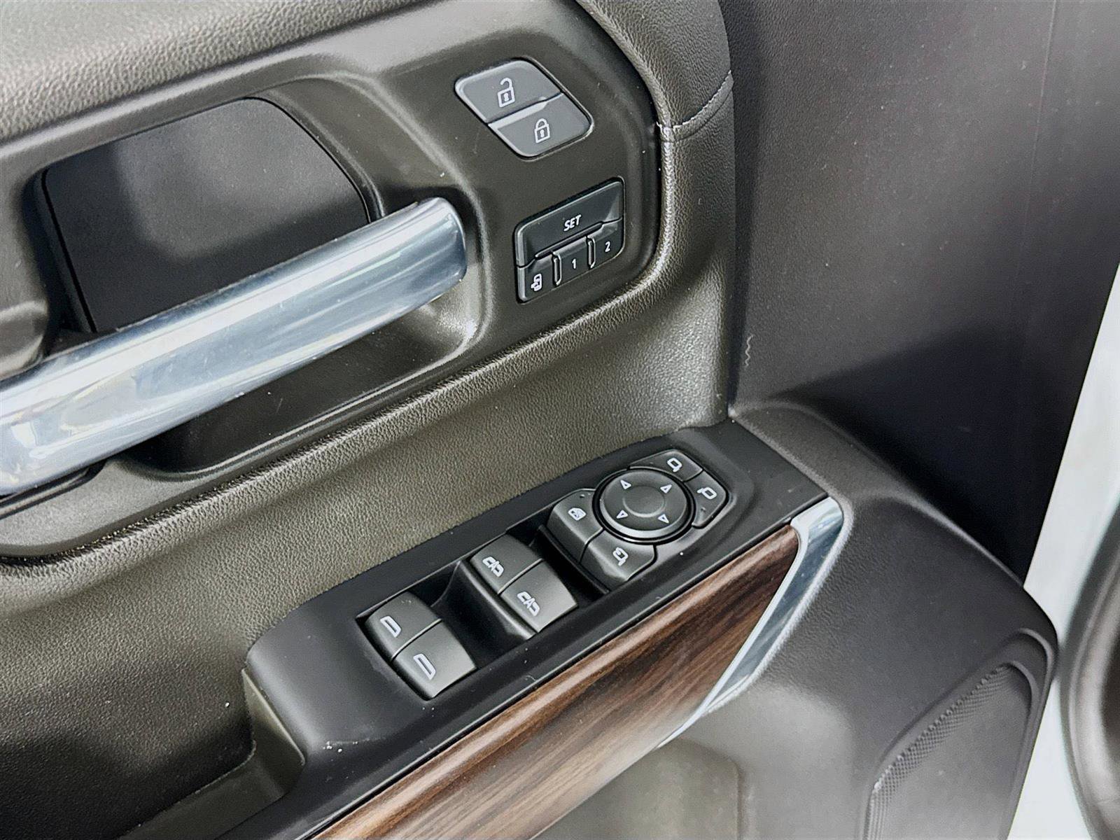 2021 Gmc Sierra 1500 SLT photo 30