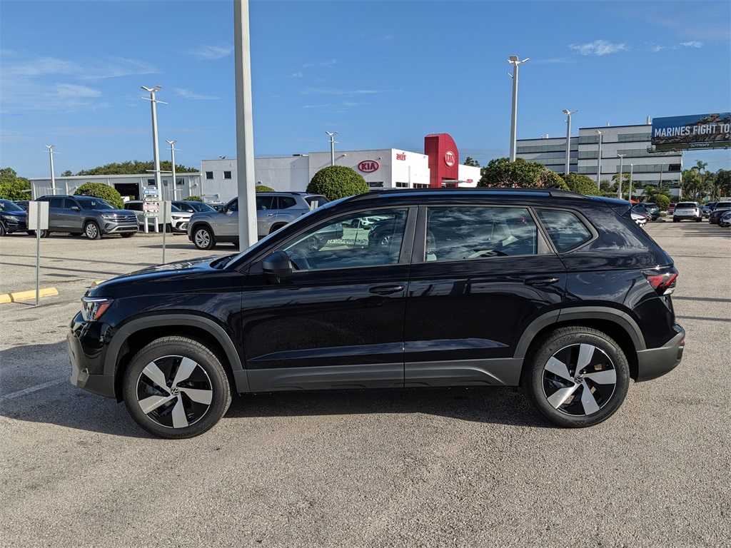 2025 Volkswagen Taos S photo 4