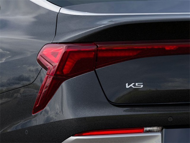 2026 Kia K5 EX photo 10