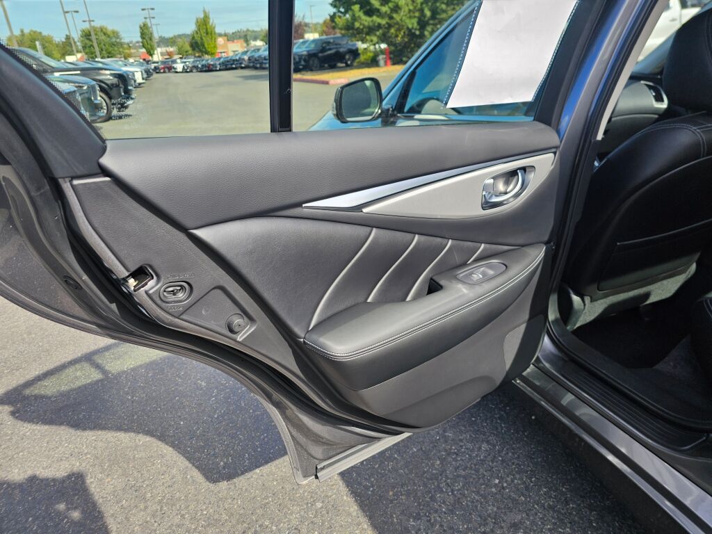 2024 Infiniti Q50 LUXE photo 19