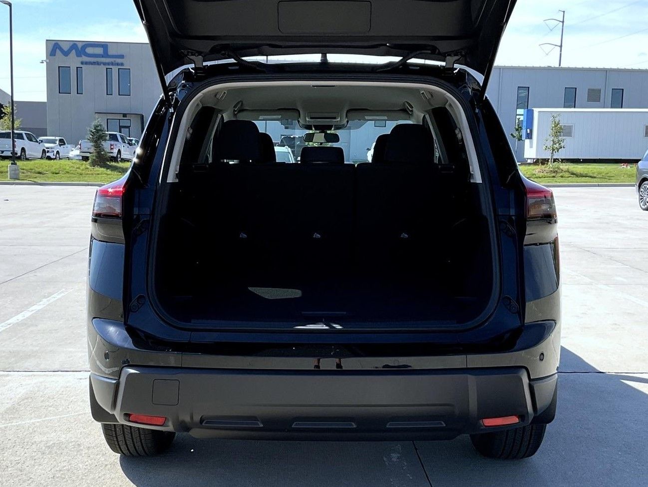 2026 Nissan Rogue S photo 6