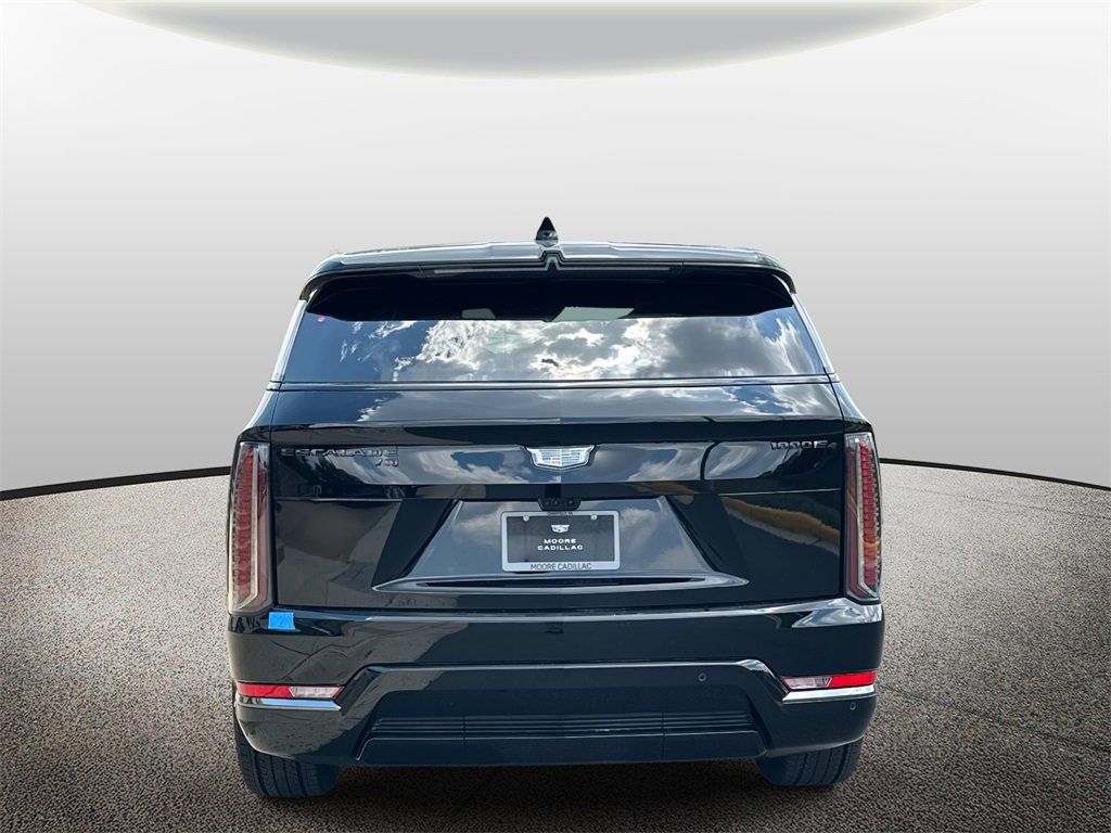 2026 Cadillac Escalade IQ Premium Sport photo 3