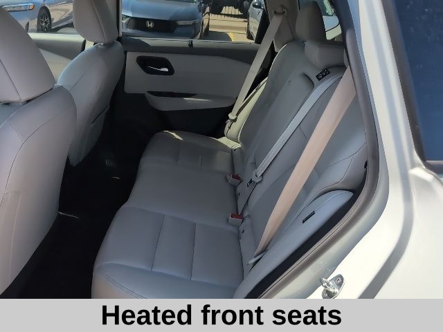 2023 Nissan Rogue SL photo 3
