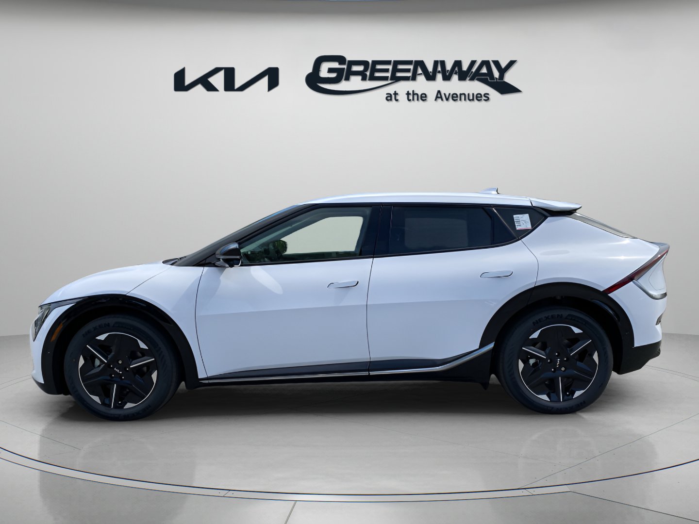 2025 Kia EV6 Wind photo 3