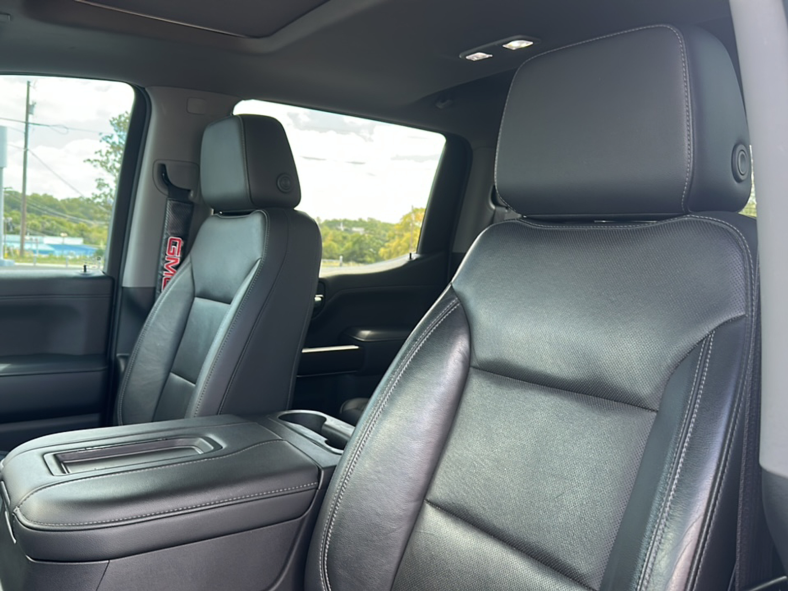2020 Gmc Sierra 1500 SLT photo 5