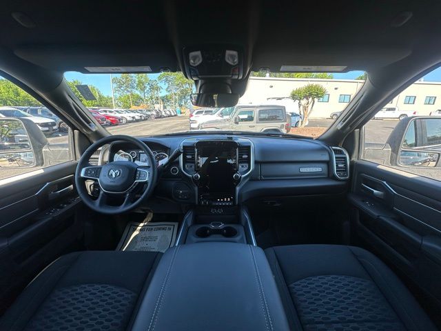 2025 Ram 2500 Big Horn photo 2