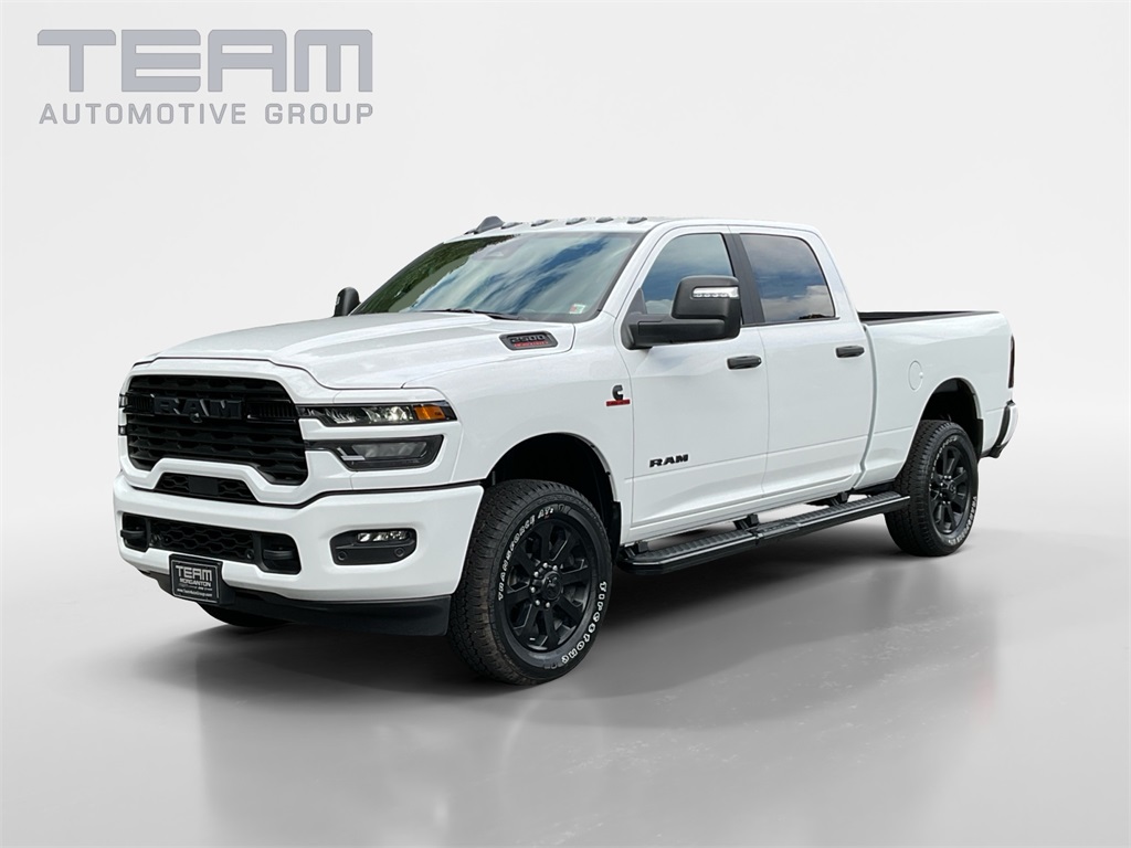 2026 Ram 2500 Big Horn photo 3