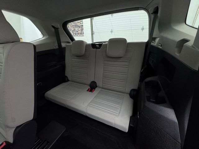 2024 Volkswagen Tiguan S photo 30