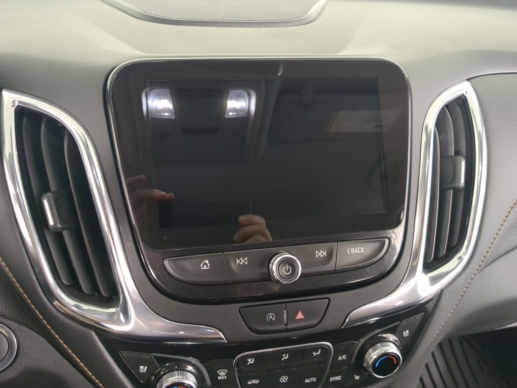 2023 Chevrolet Equinox Premier photo 19