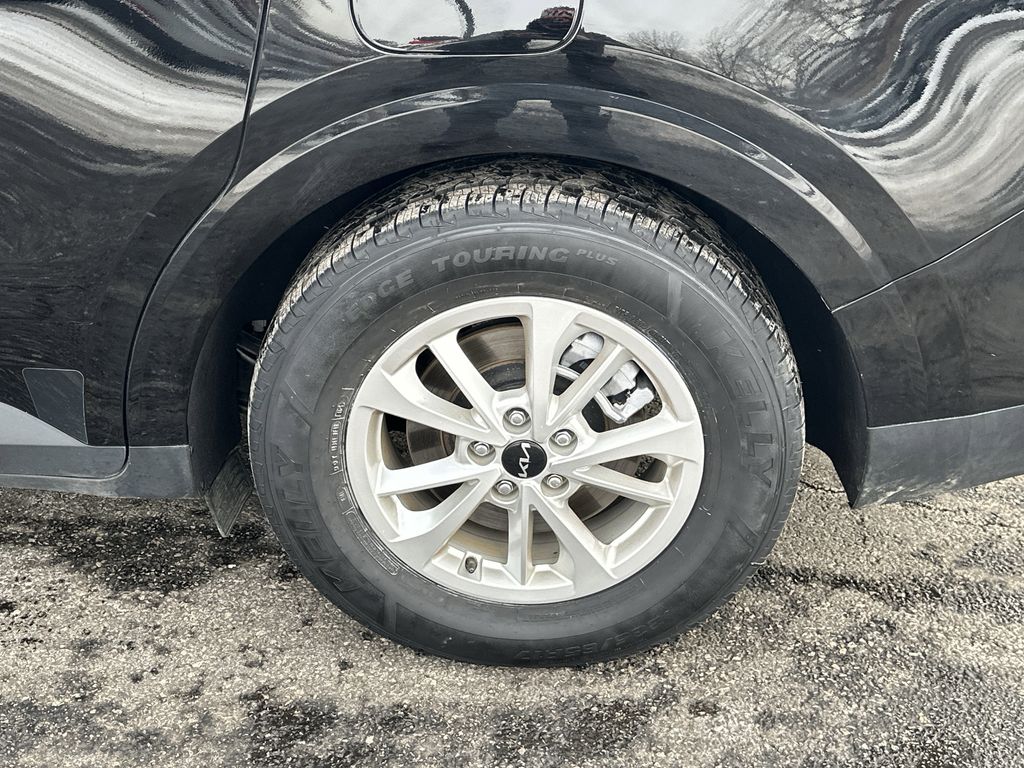 2024 KIA CARNIVAL - Image 25