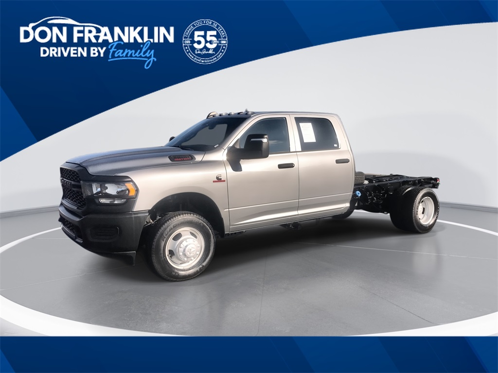 2023 RAM Ram 3500 Chassis Cab Tradesman's photo