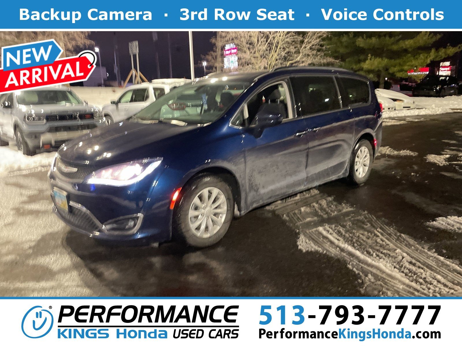 2018 Chrysler Pacifica Touring Plus's photo