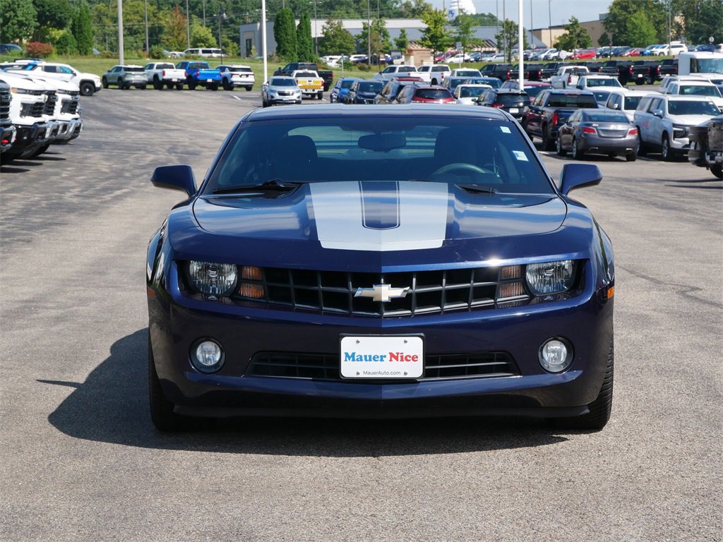 Used 2011 Chevrolet Camaro 1LT with VIN 2G1FB1ED2B9172604 for sale in Inver Grove Heights, Minnesota
