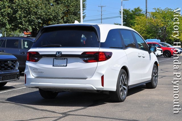 2026 Honda Odyssey EX-L photo 3
