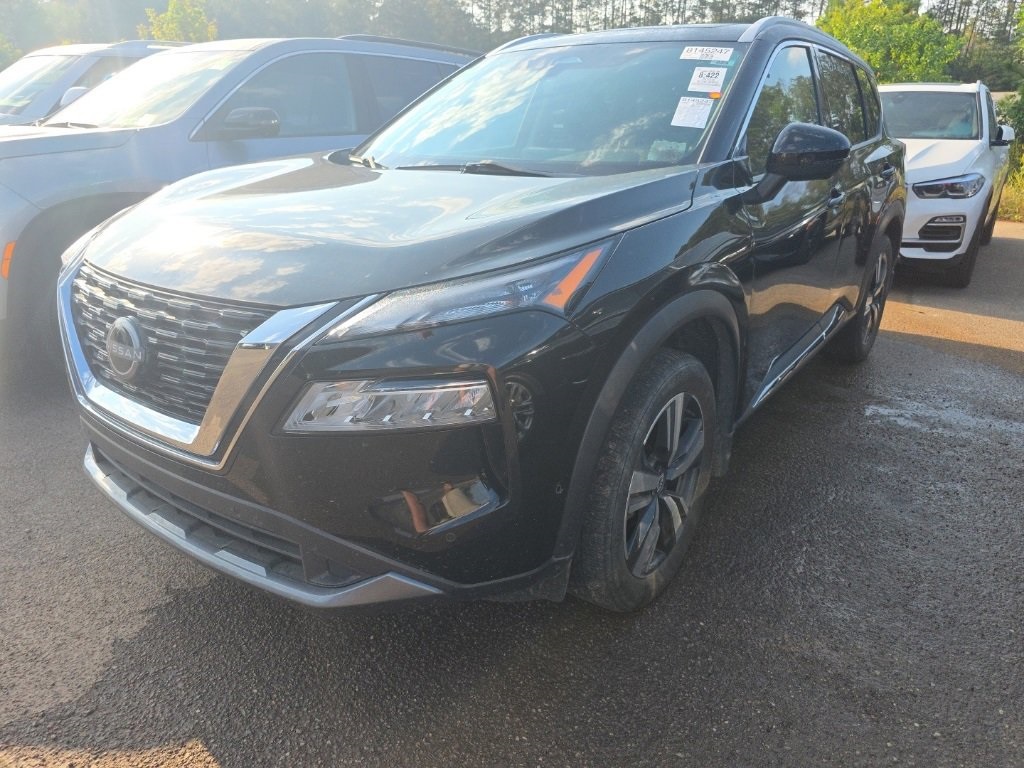 2023 Nissan Rogue SL photo 2